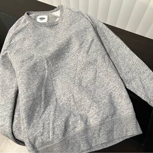 Old Navy Grey Crewneck Size M